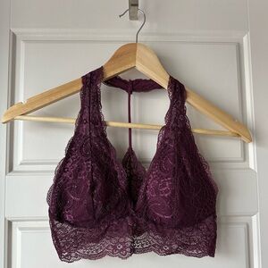 Elegant Lace Halter Bralette - Purple